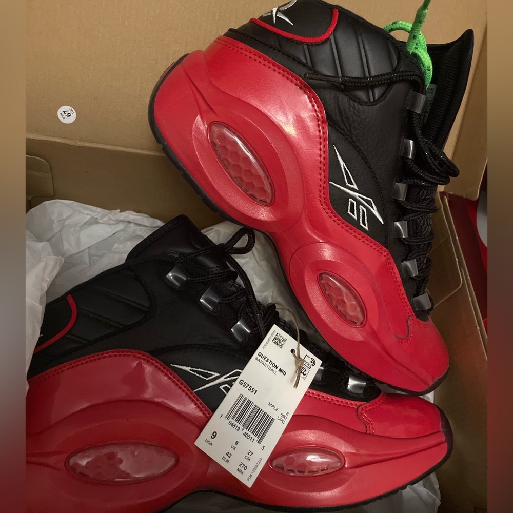 A.I Allen Iverson basketball gym shoes brand new never worn Size 9!